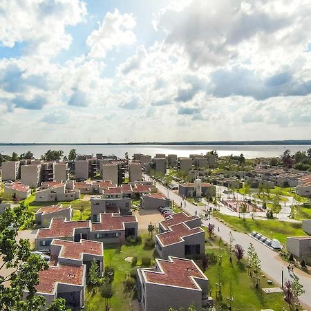 Cozy Apartment In Lembruch-Duemmer See With Wifi Buitenkant foto